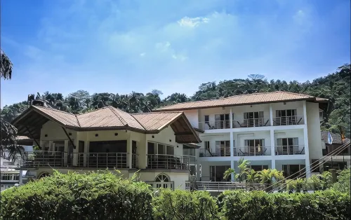 Senani Hotel - Bintang 4