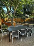 Charming Green Lake Craftsman – Hot Tub, AC, Dog Friendly, Walk to Lake & Cafés Hotels in Wallingford