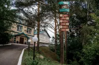 Green Roof (Грин Руф) - С баром