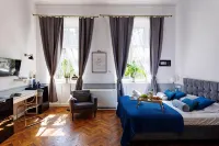 Malila Premium Aparthotel Sebastiana 20 Old Town -  Apartamentos vacacionales