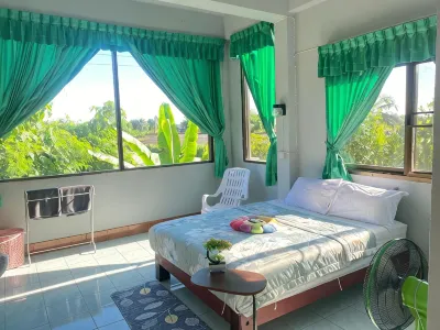 Mountain View Hostel - Krabi Airport Near Wat ThamSuea Hotels near Krabi Stadium