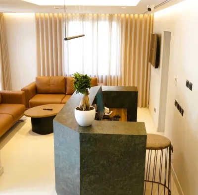 Arbnor Boutique Hotel Hotele w: 