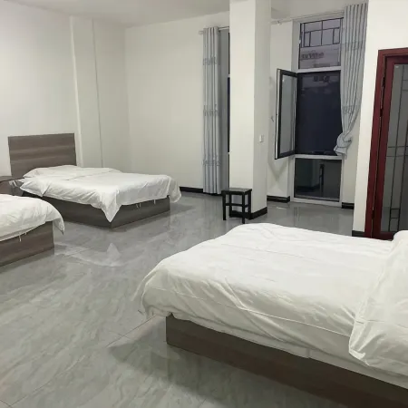 Huanxian Xinyang Hotel