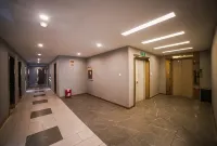 Cangnan Jiacheng Business Hotel - 2 tähden