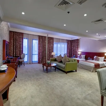 Donatello Hotel Отели рядом с достопримечательностью «Парк развлечений Ски-Дубай»