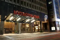 Metropolitan at the 9, Autograph Collection - bar