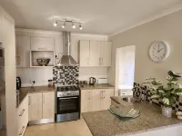 The Grace @ Pelican Bay is a delightful canal-side retreat located in Port Owen. Hotels in Velddrif