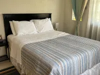 GAIA Barbados! 2 BD Home 5min walk to the beach Hotels in Hastings