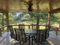 Charming farmhouse with AC in Shawnee National Forest- 3 bedrooms - 3-Star