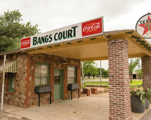 Stay in a Restored 1940s Texaco Station with Spa Bath & Oak Courtyard Hotels in Brown County