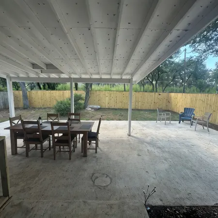 Hillcrest House is a family-friendly 3-bedroom house in the heart of San Marcos!