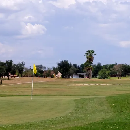GOLFERS PARADISE