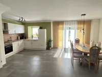 Gemütliche Ferienwohnung mit Blick auf Wald Wiesen und Dolomiten - Wifi
