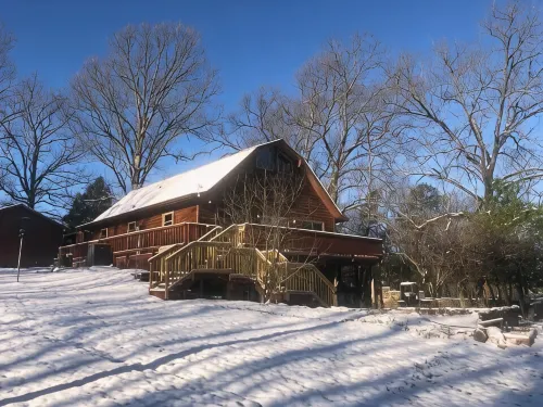 Back Roads Barn - Hytter