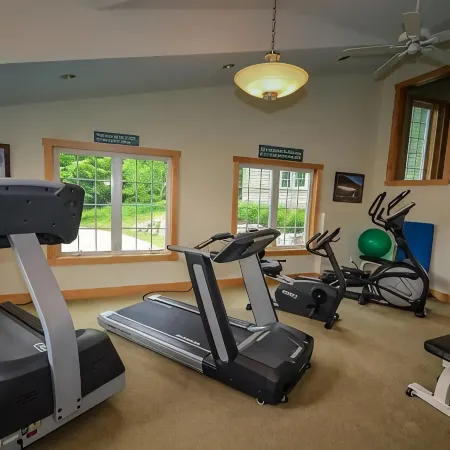 Stunning Single Family 4 BR 4 Bath Home in Kingswood
