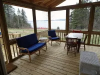 Starfish Cottage:  Ocean Views, Walking Trail Above the Shore with NEW Master BR - Wifi