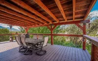 Cabin With Room for Everyone - Homestays