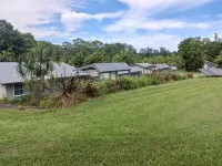 Sawtell Hinterland Retreat .Rural , peaceful living ,close to everything ! - 4-Star