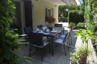 Colmar Petit Jardin de la Semm 6 to 10 Persons, Closed Private Parking, Air Cond. - ห้องครัว