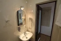 Konstantinyich Mini-Hotel - parkir