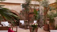 Riad Chbanate - ที่มีที่จอดรถ