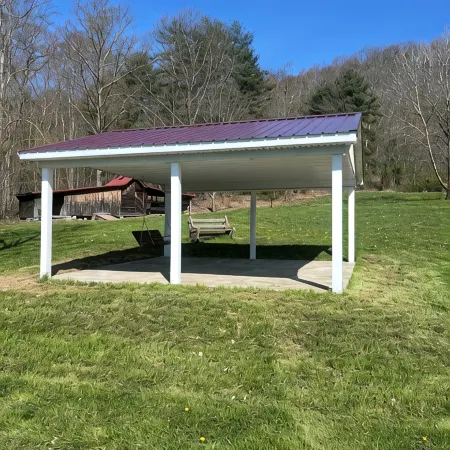Cozy House, Sleeps 14 and 12 miles to the visitor center in Benezette, PA