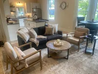 5-bedroom relaxing vacation home just 12 minutes to Grand Park and Six Pence - 4-Star