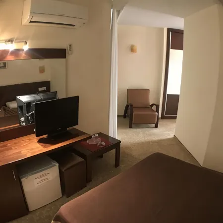 Ataer Hotel