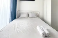 Apartemen Sayana Harapan Indah by Cheapinn - Homestays