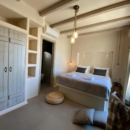 Ampelos Suites