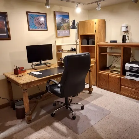 Swan Mntn View--Entire, Private Basement Suite, Close to GNP, Whitefish & Lake.
