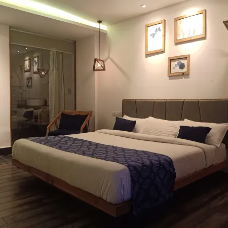 Zephyr House Casa Stay
