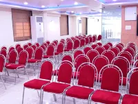 Reliable Inn Các khách sạn gần Đài tưởng niệm Shaheed