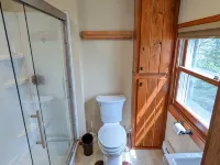 Swan Lake Getaway Hotels in Itasca County