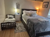 核桃溪市中心迷人兩臥室度假屋，配有WiFi和空調 - Wi-Fi