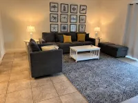 Oceanview 2 bed, 2 bath, steps away from clubhouse, beach and pool. - 3-stjärniga