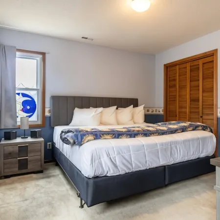 Sleeps 12! Main Level Primary Suite - Beautiful Backyard Oasis!