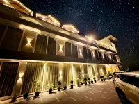 Arnisa Kasauli - A Boutique Hotel
