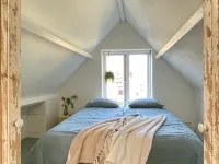 Authentic canal house 't Jannette, historical - cozy Hotels in Edam-Volendam