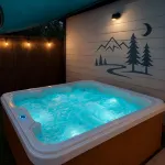 New Home-Hot Tub-GameRoom-Pool Table-10Min to DFW Airport-12 Min from Downtown
