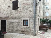 Guesthouse Athos - 3-Star