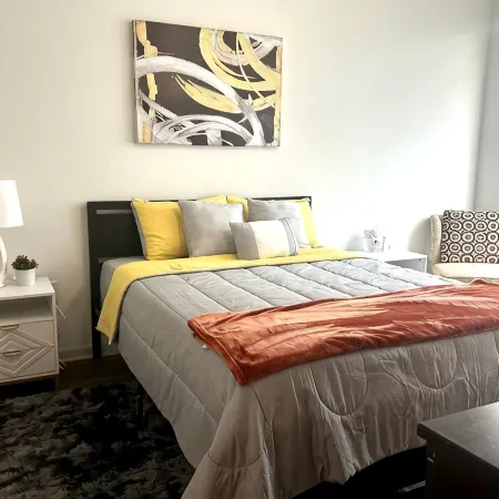 Beautiful 1-bedroom condo in Frisco near Shops
