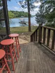 House on Lake Hartwell with amazing sunrises - Homestays