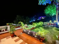 Eminence - Palm Residency - balcony