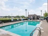Comfort Suites DFW N-Grapevine - Pools