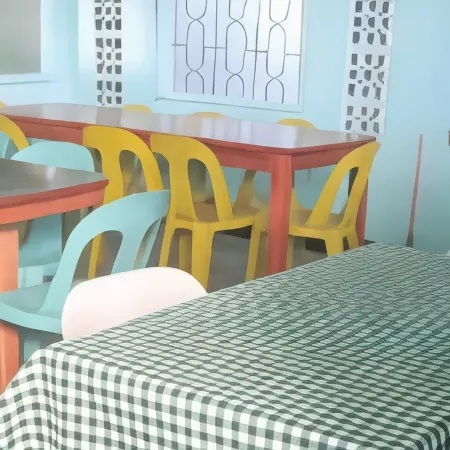 Knights-Apple Inn
