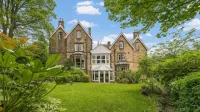 The Rutland Hotel - parking