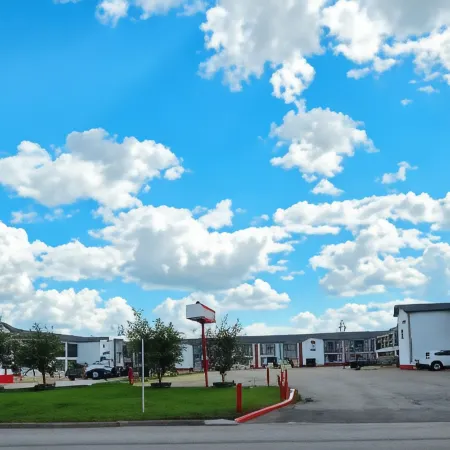 Canadian Motor Inn