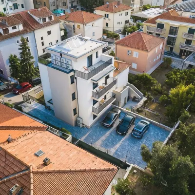 Seven Seas Residence Hotels near Live Museum Split