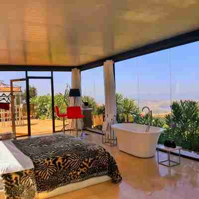 Ddg Retreat Rooms
